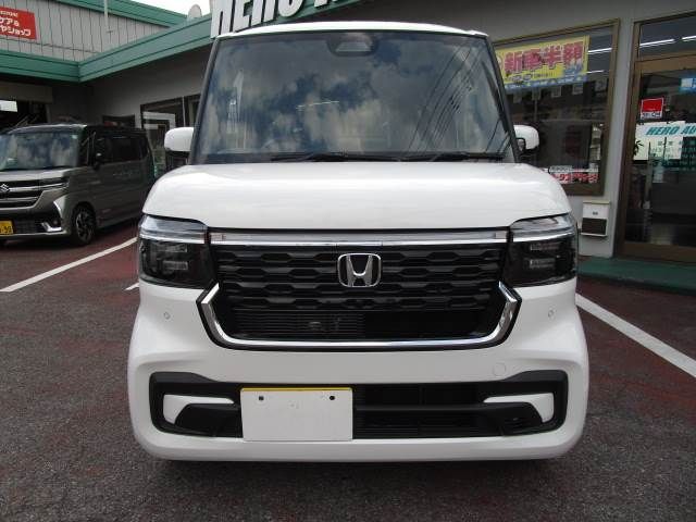HONDA N BOX CUSTOM 2024