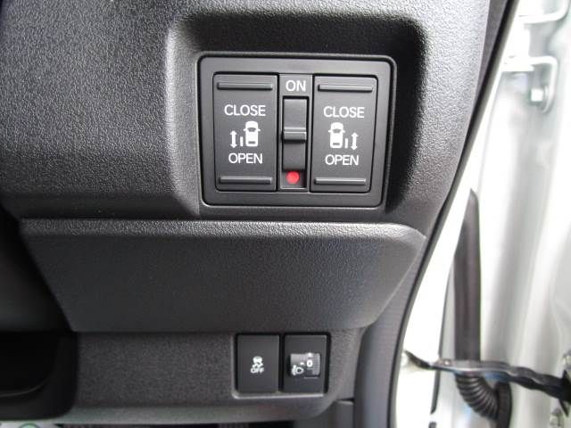 HONDA N BOX CUSTOM 2024