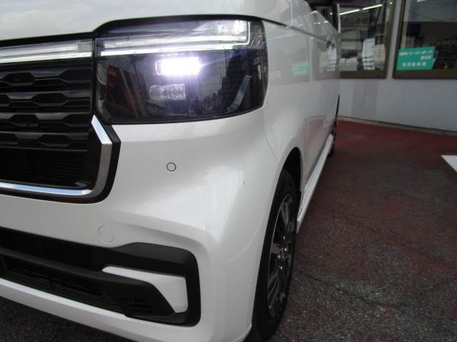 HONDA N BOX CUSTOM 2024