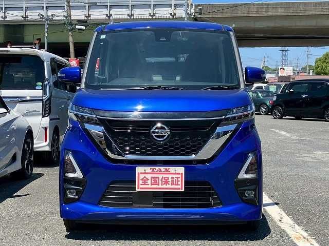 NISSAN ROOX 2021