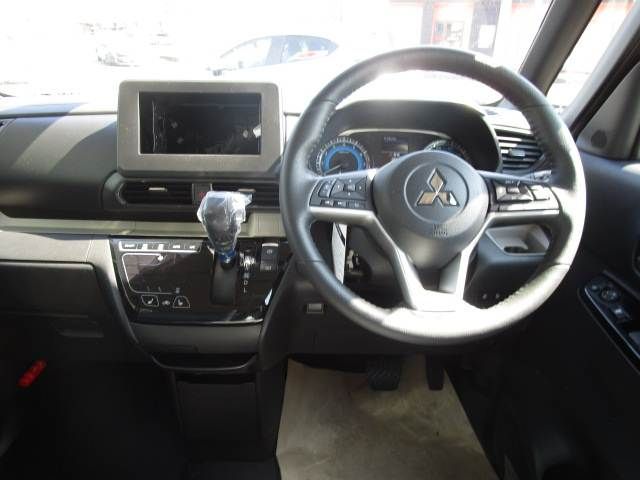 MITSUBISHI DELICA MINI 2025