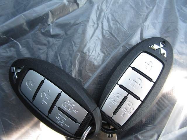 MITSUBISHI DELICA MINI 2025