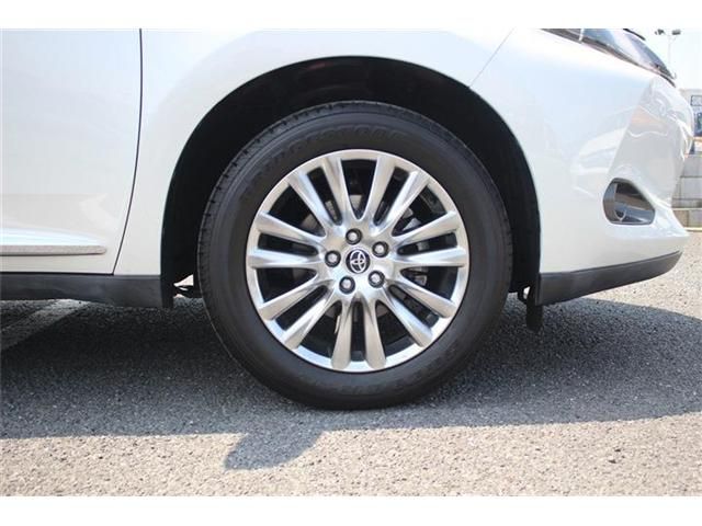 TOYOTA HARRIER HYBRID 2014