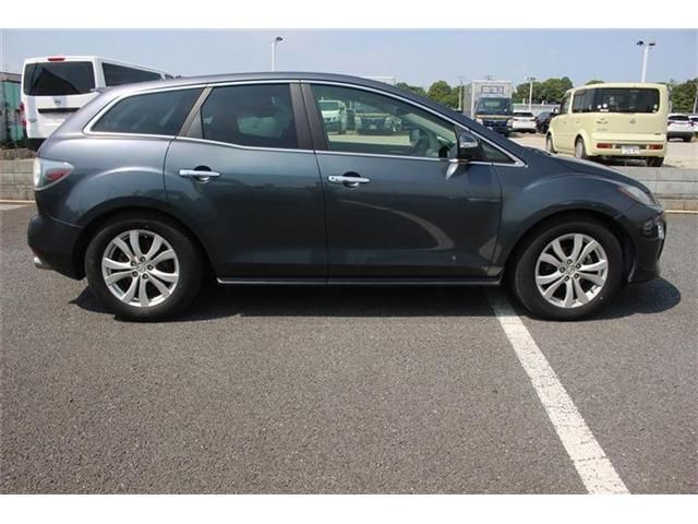 MAZDA CX-7 4WD 2011