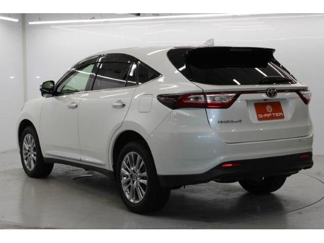 TOYOTA HARRIER 2WD 2017