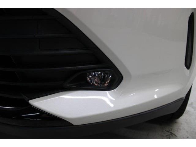 TOYOTA HARRIER 2WD 2017