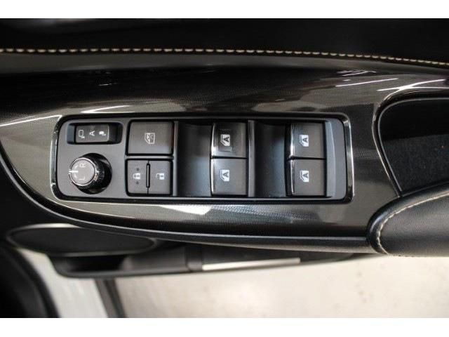 TOYOTA HARRIER 2WD 2017