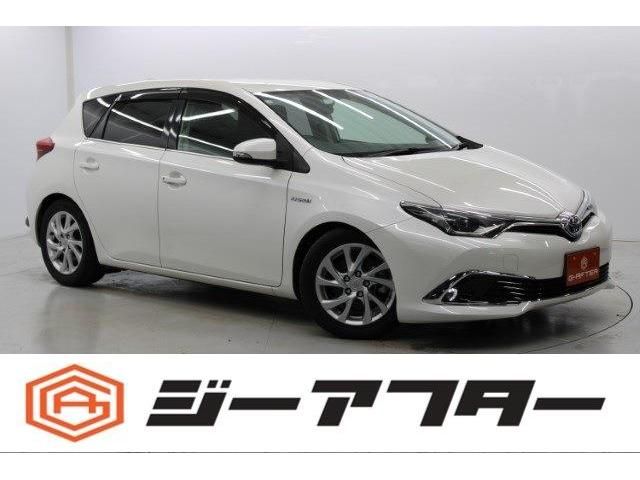 TOYOTA AURIS HYBRID 2016