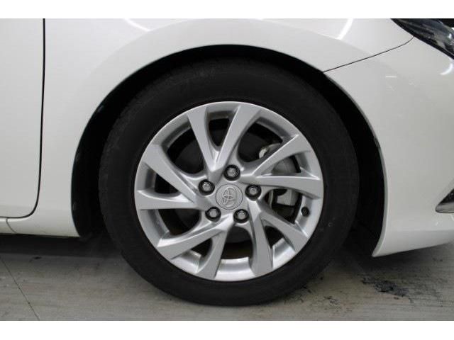 TOYOTA AURIS HYBRID 2016