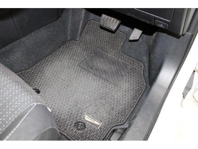 TOYOTA AURIS HYBRID 2016