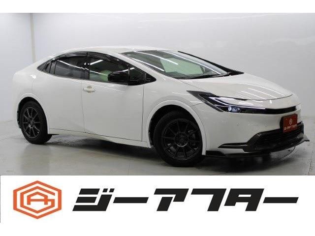TOYOTA PRIUS 2023