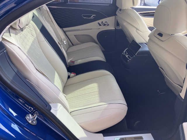 BENTLEY BENTLEY 2022