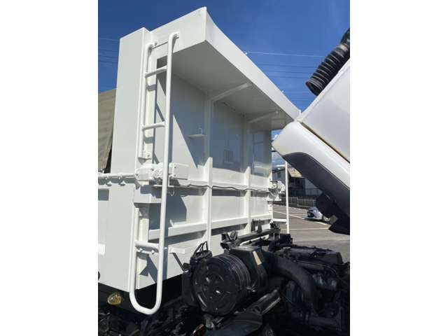 NISSAN DIESEL CONDOR 2007