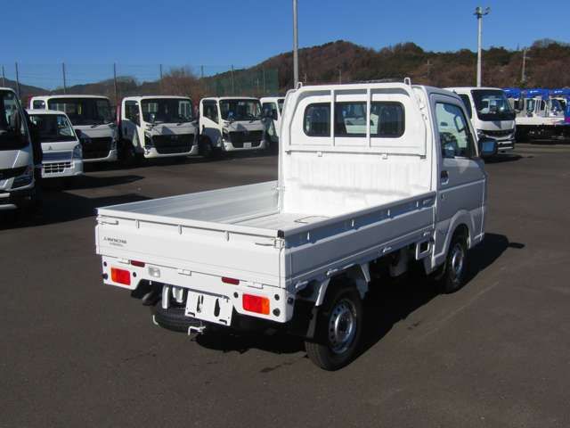 MITSUBISHI MINICAB truck 4WD 2024