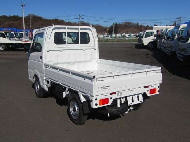 MITSUBISHI MINICAB truck 4WD 2024