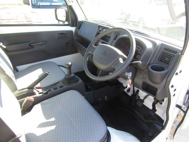 MITSUBISHI MINICAB truck 4WD 2024