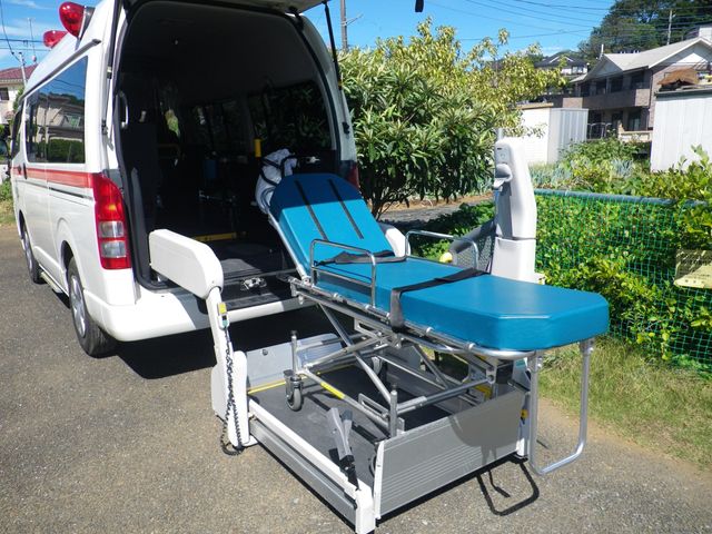 TOYOTA HIACE van 2WD 2013