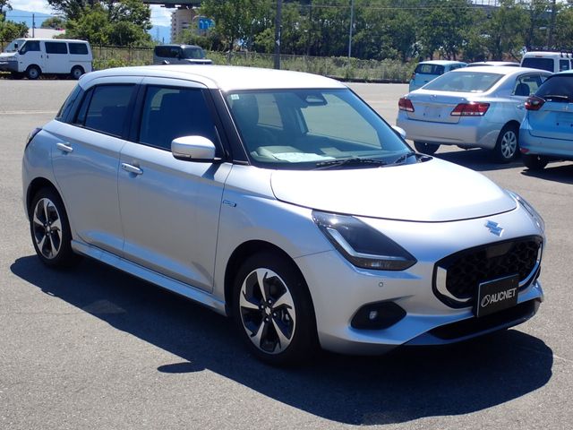 SUZUKI SWIFT 2023
