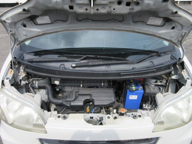 DAIHATSU TANTO Exe 2011