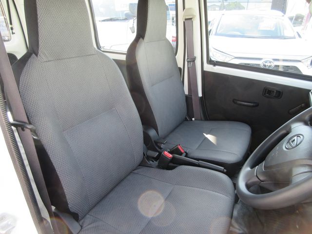 DAIHATSU HIJET CARGO 4WD 2021