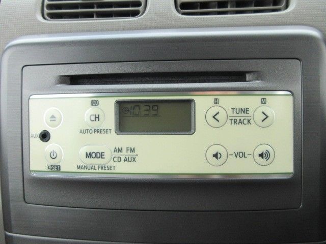 TOYOTA PIXIS SPACE 2014