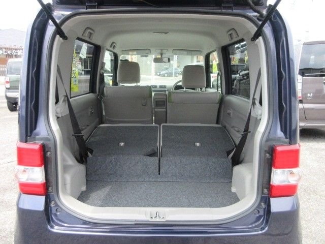 TOYOTA PIXIS SPACE 2014