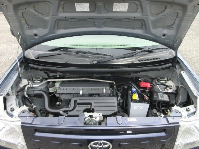 TOYOTA PIXIS SPACE 2014