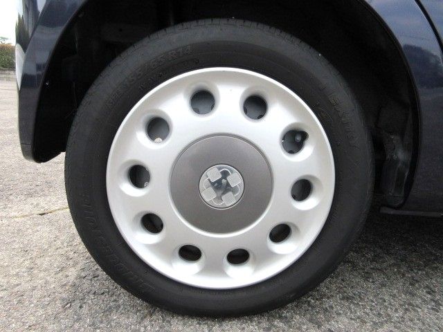 TOYOTA PIXIS SPACE 2014