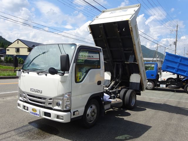 ISUZU ELF 2023