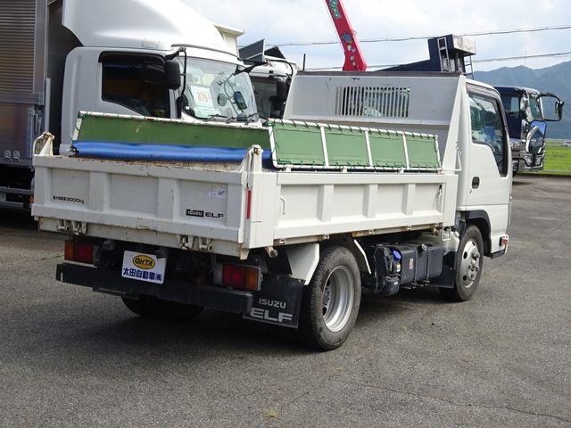 ISUZU ELF 2023