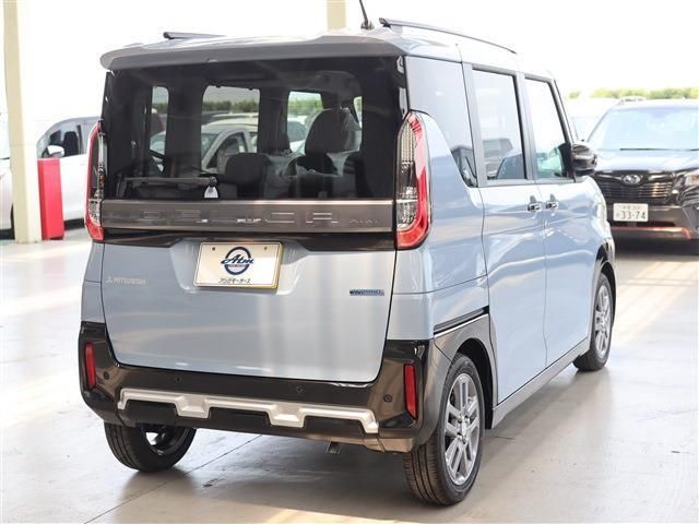 MITSUBISHI DELICA MINI 2025