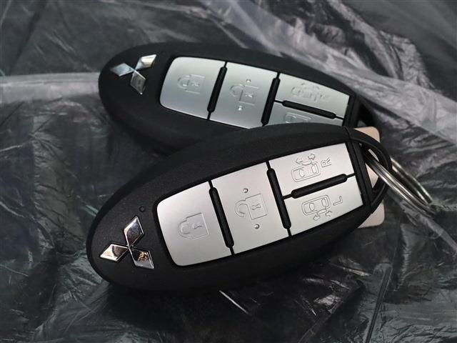 MITSUBISHI DELICA MINI 2025