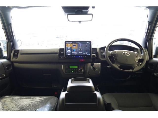 TOYOTA HIACE van 2WD 2025