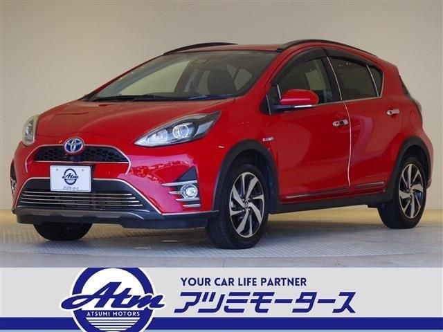 TOYOTA AQUA 2019
