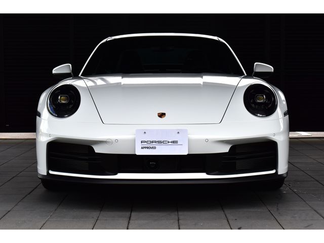 PORSCHE PORSCHE 911 2025