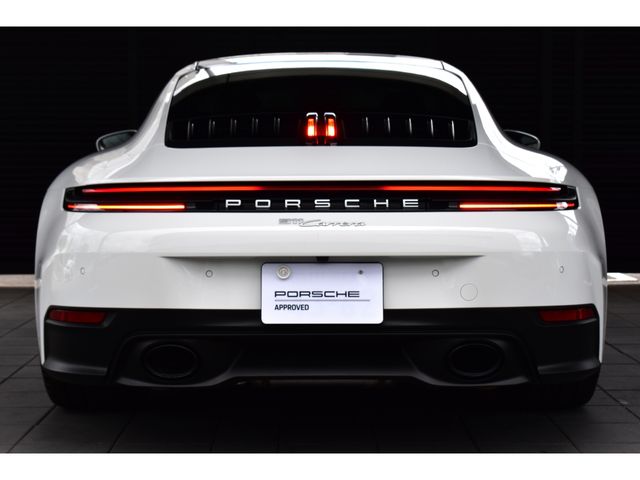 PORSCHE PORSCHE 911 2025