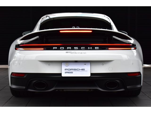 PORSCHE PORSCHE 911 2025