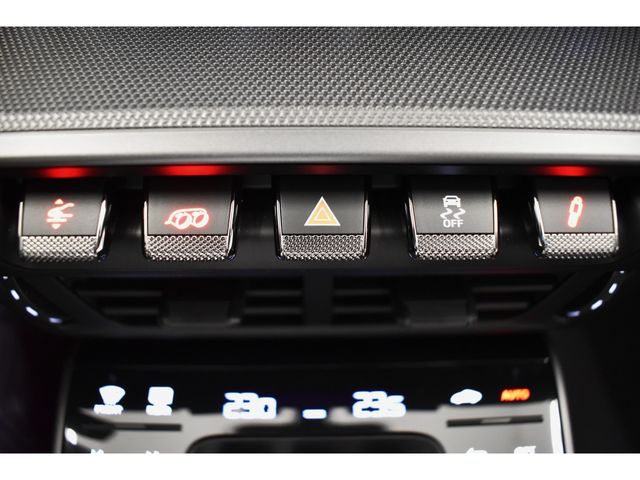 PORSCHE PORSCHE 911 2025