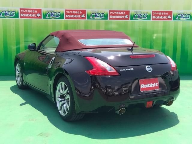 NISSAN FAIRLADY Z roadstar 2010