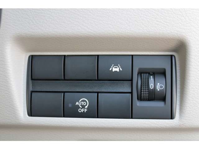 MITSUBISHI eK SPACE 2025