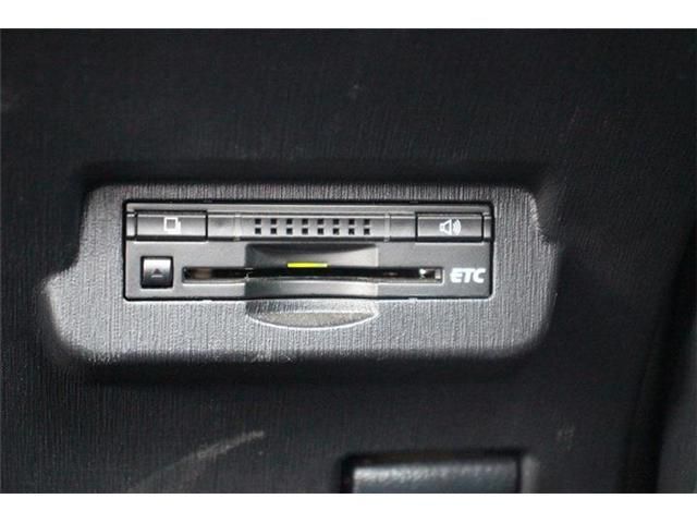 TOYOTA PRIUS Alpha 2015