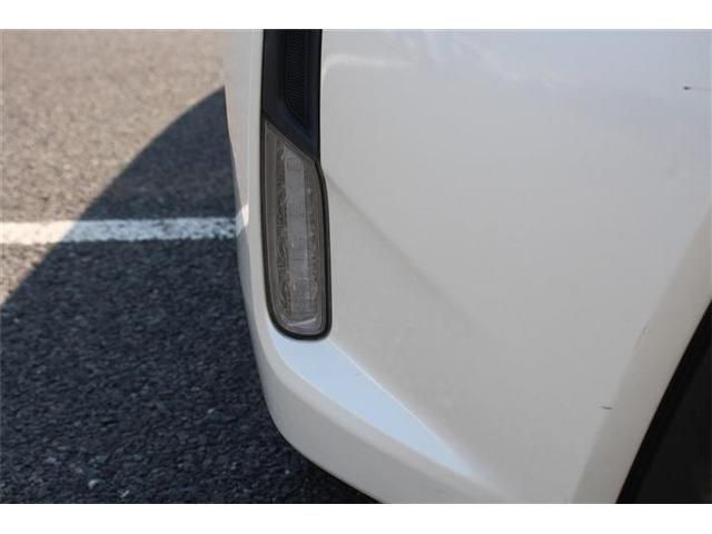 TOYOTA PRIUS Alpha 2015