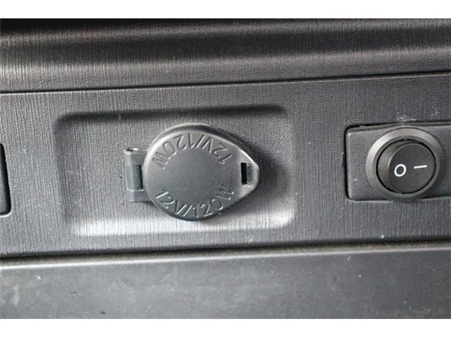 TOYOTA PRIUS Alpha 2015