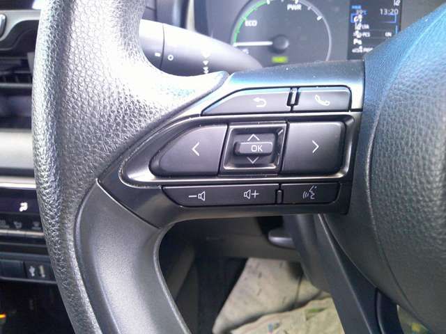 TOYOTA YARIS HYBRID 2021