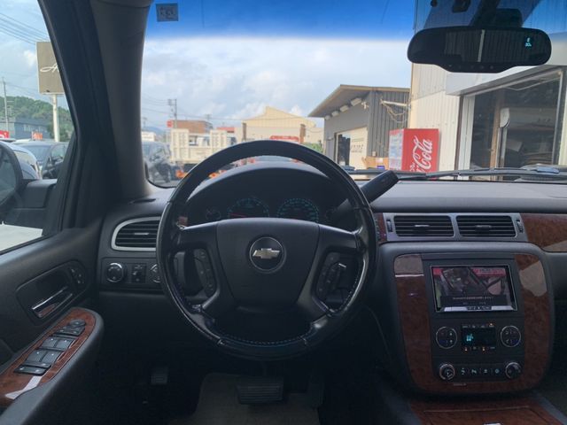 CHEVROLET CHEVROLET SUBURBAN 2010