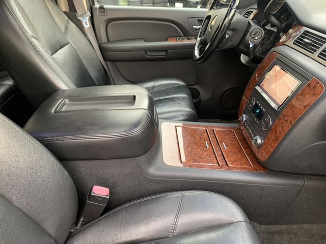 CHEVROLET CHEVROLET SUBURBAN 2010