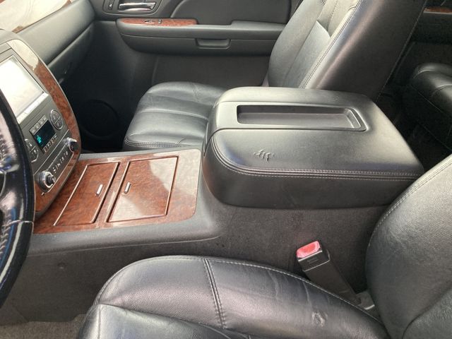 CHEVROLET CHEVROLET SUBURBAN 2010