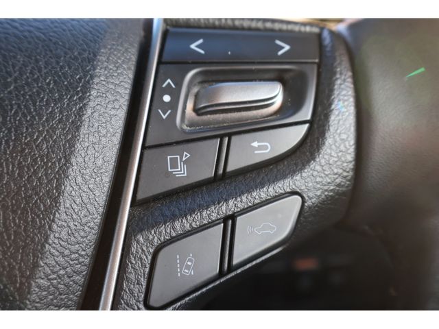 TOYOTA ALPHARD 4WD 2019