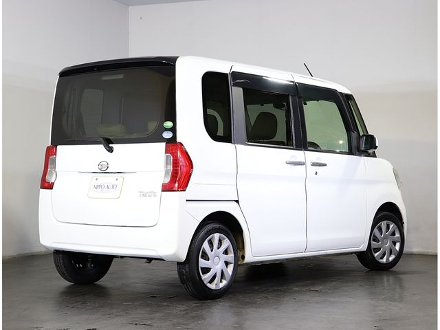 DAIHATSU TANTO 2016
