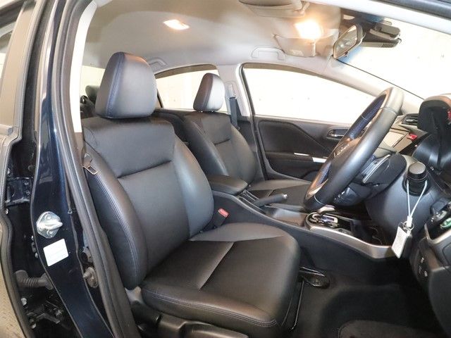 HONDA GRACE HYBRID 2016